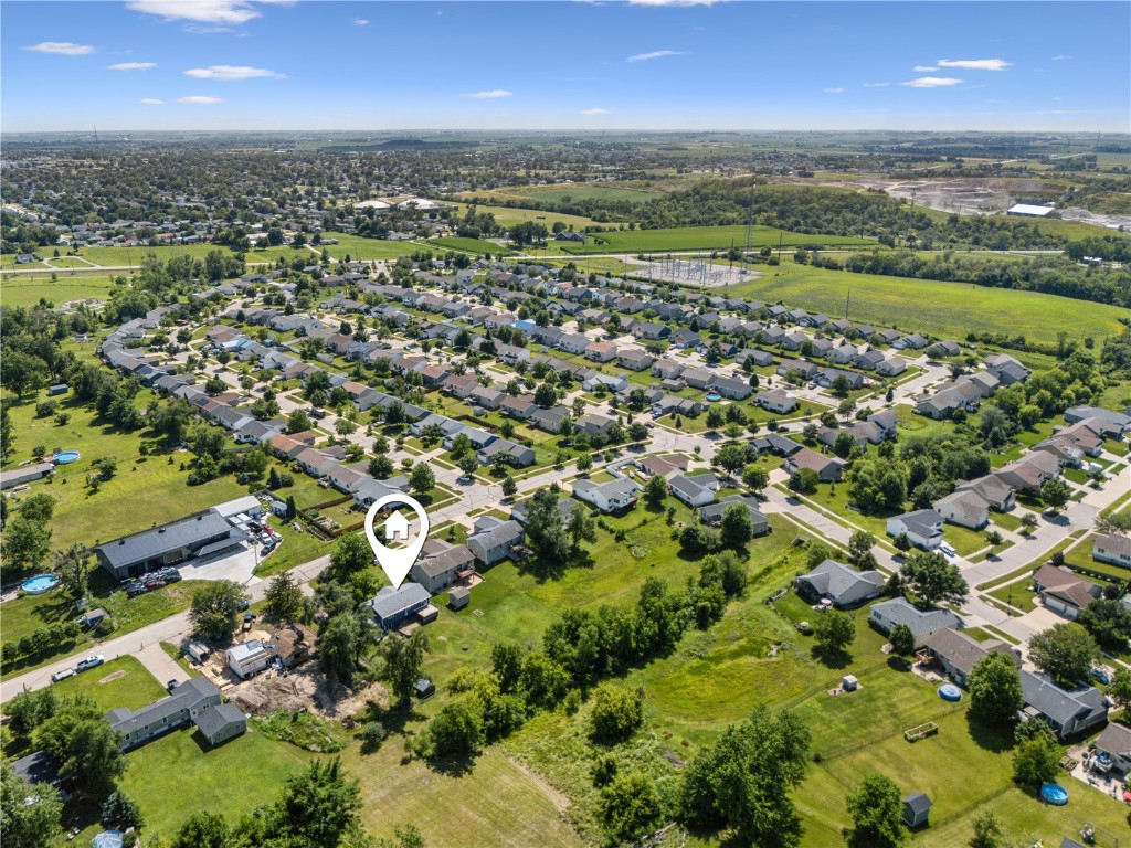 4440 M Avenue NW Cedar Rapids IA 52405