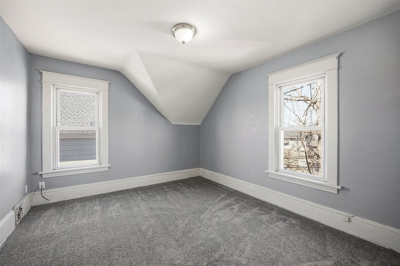 818 10th Avenue SW Cedar Rapids IA 52404