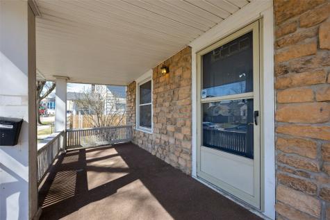818 10th Avenue SW Cedar Rapids IA 52404