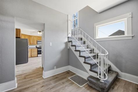 818 10th Avenue SW Cedar Rapids IA 52404