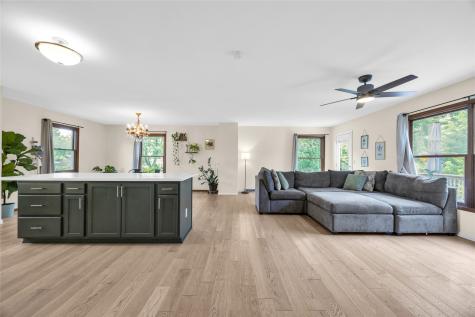 2509 Blue Ridge Drive NE Cedar Rapids IA 52402