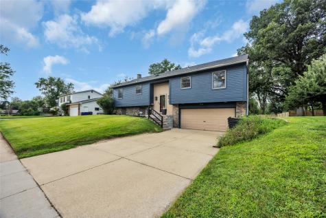 2509 Blue Ridge Drive NE Cedar Rapids IA 52402