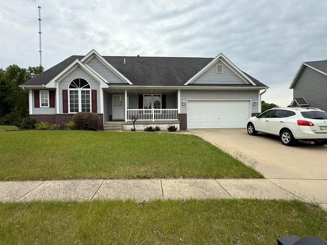 1000 White Ivy Place NE Cedar Rapids IA 52402