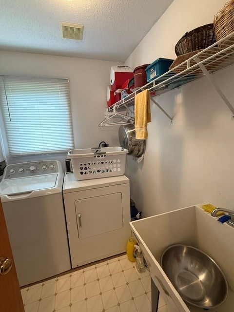1000 White Ivy Place NE Cedar Rapids IA 52402