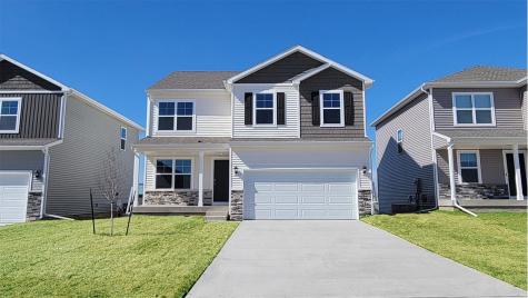 9701 Brighton Way SW Cedar Rapids IA 52404