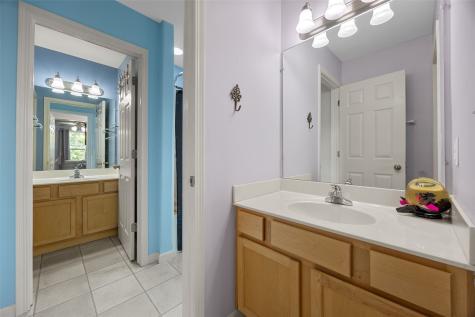 3102 Falcon View Court SW Cedar Rapids IA 52404