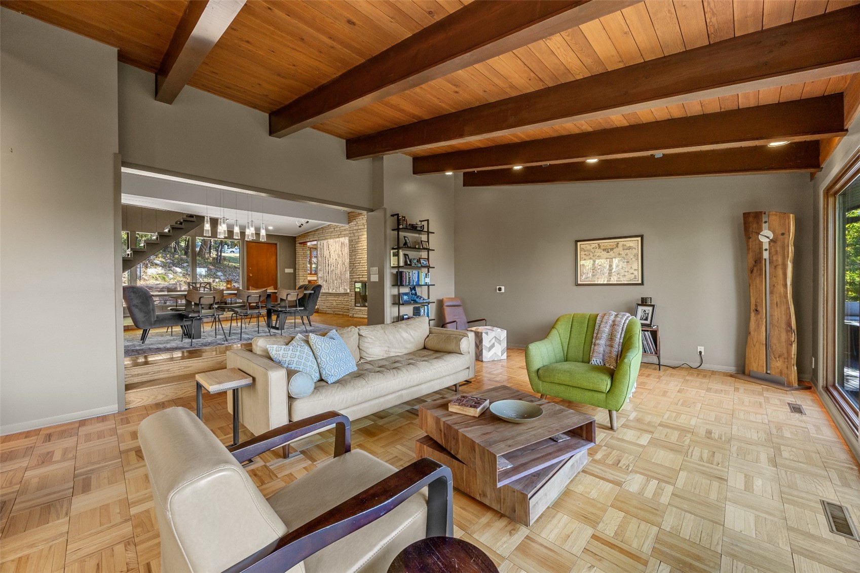 2404 Indian Hill Road SE Cedar Rapids IA 52403