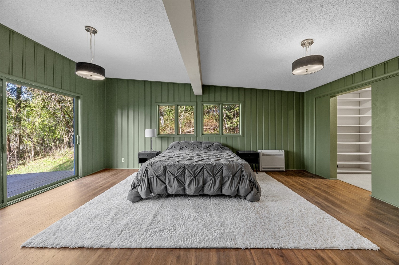 2404 Indian Hill Road SE Cedar Rapids IA 52403