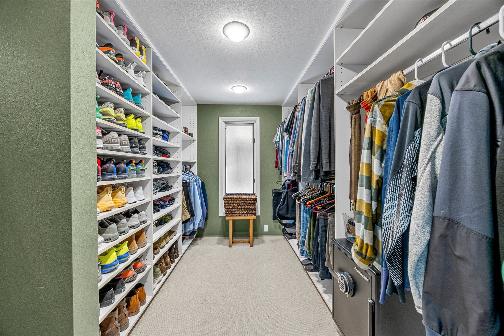2404 Indian Hill Road SE Cedar Rapids IA 52403