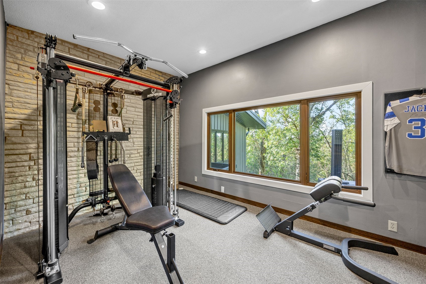 2404 Indian Hill Road SE Cedar Rapids IA 52403