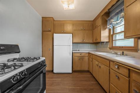 1311 Main Street Ely IA 52227