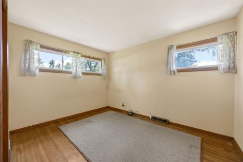 1311 Main Street Ely IA 52227