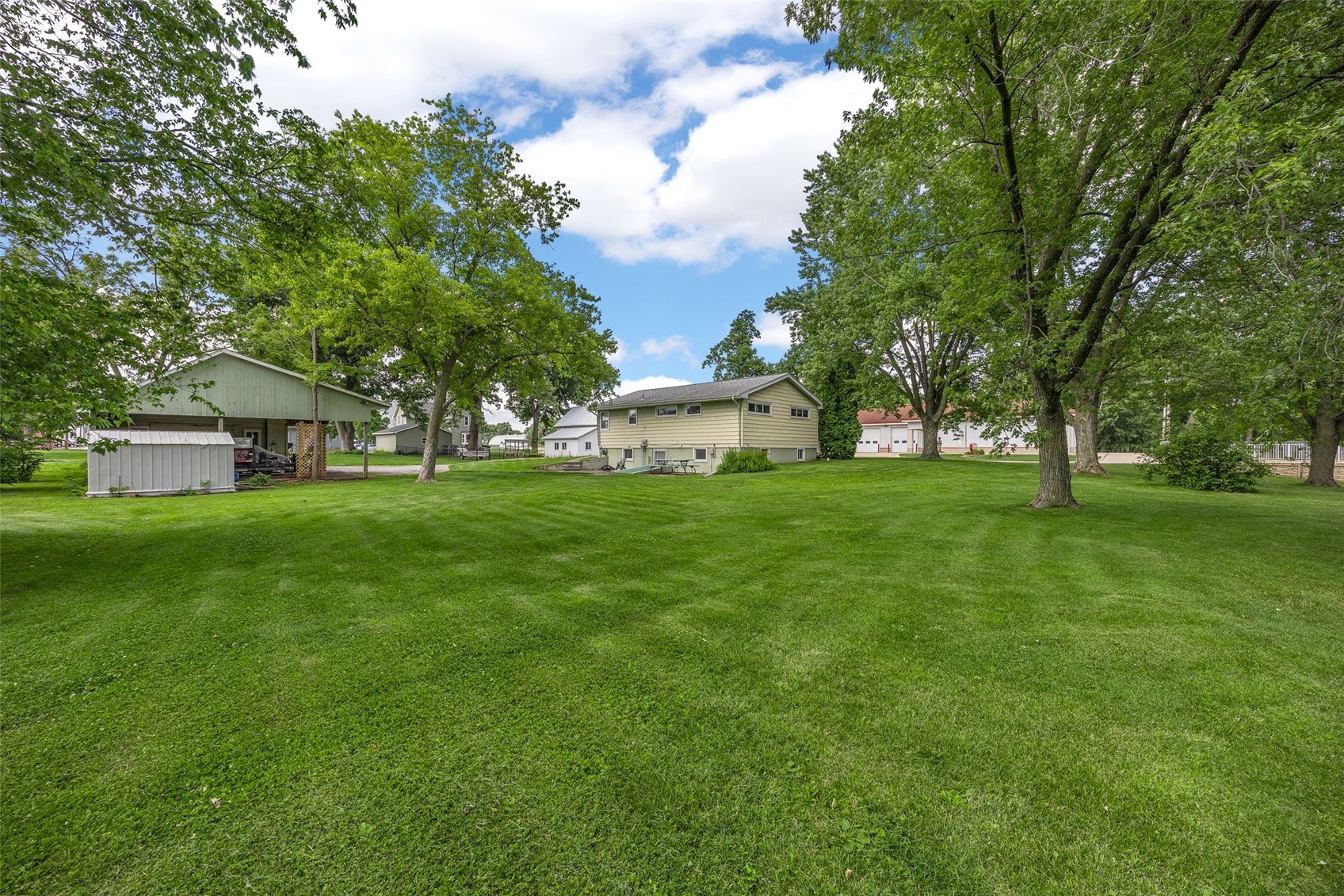 1311 Main Street Ely IA 52227