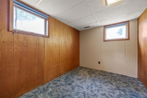 1311 Main Street Ely IA 52227
