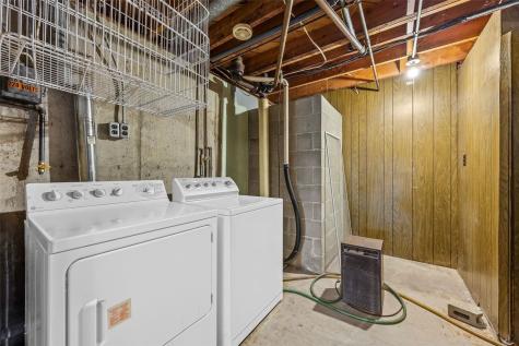 1311 Main Street Ely IA 52227
