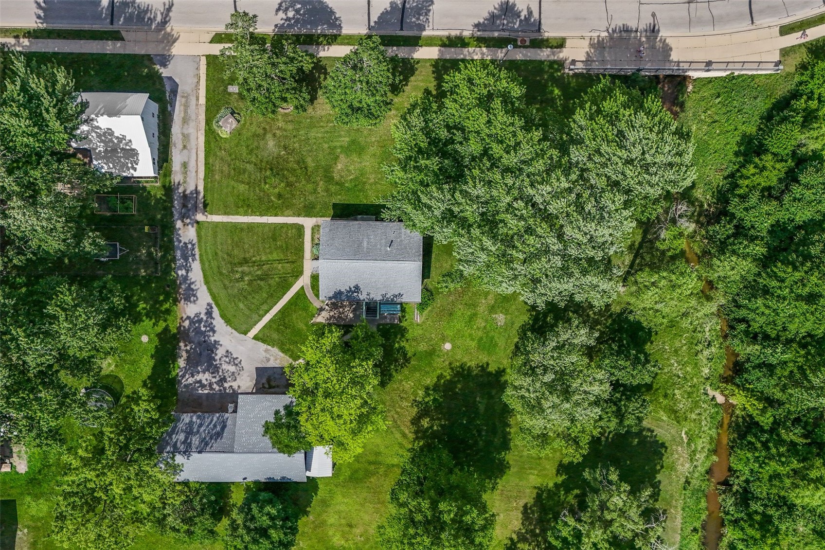 1311 Main Street Ely IA 52227