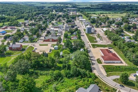 1311 Main Street Ely IA 52227