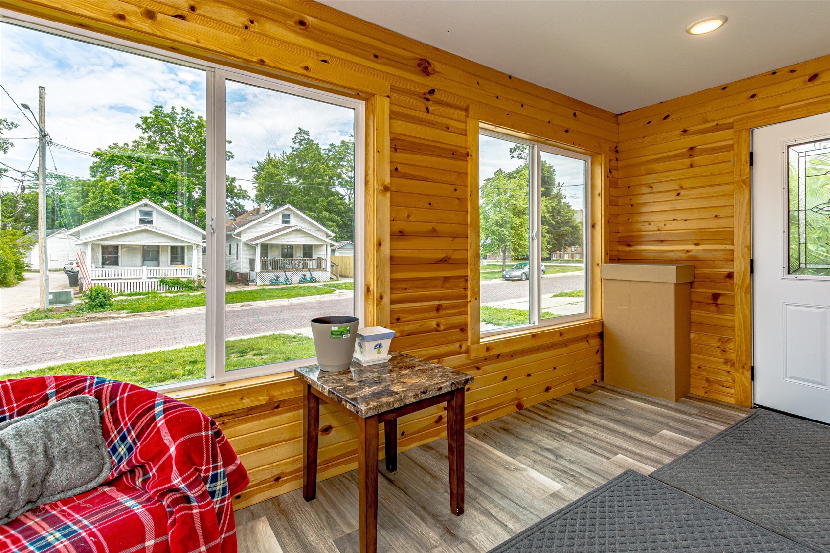 110 14th Street NW Cedar Rapids IA 52405