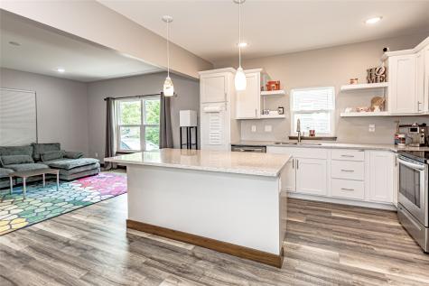 110 14th Street NW Cedar Rapids IA 52405