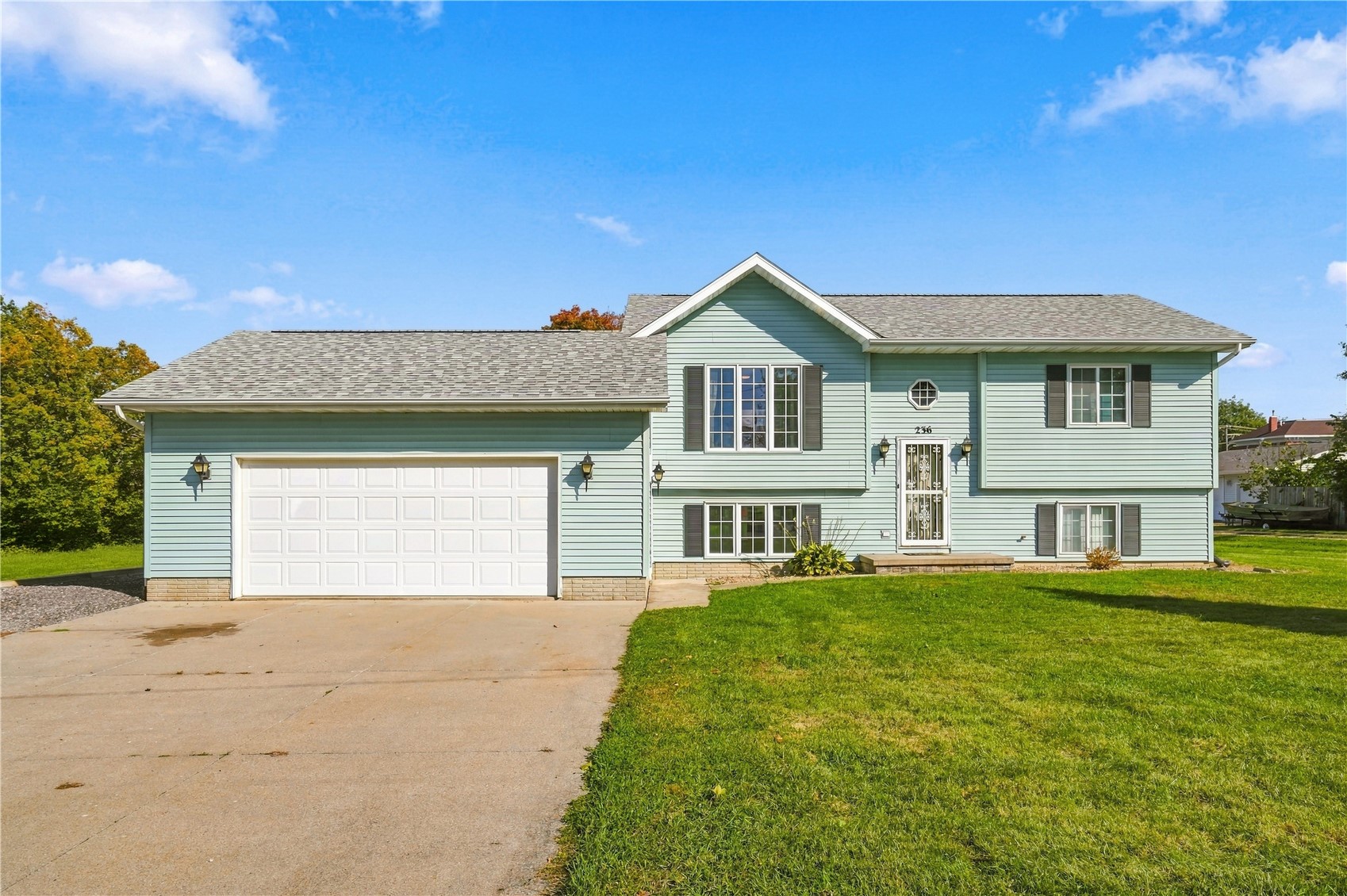 236 Walnut Street Lisbon IA 52253