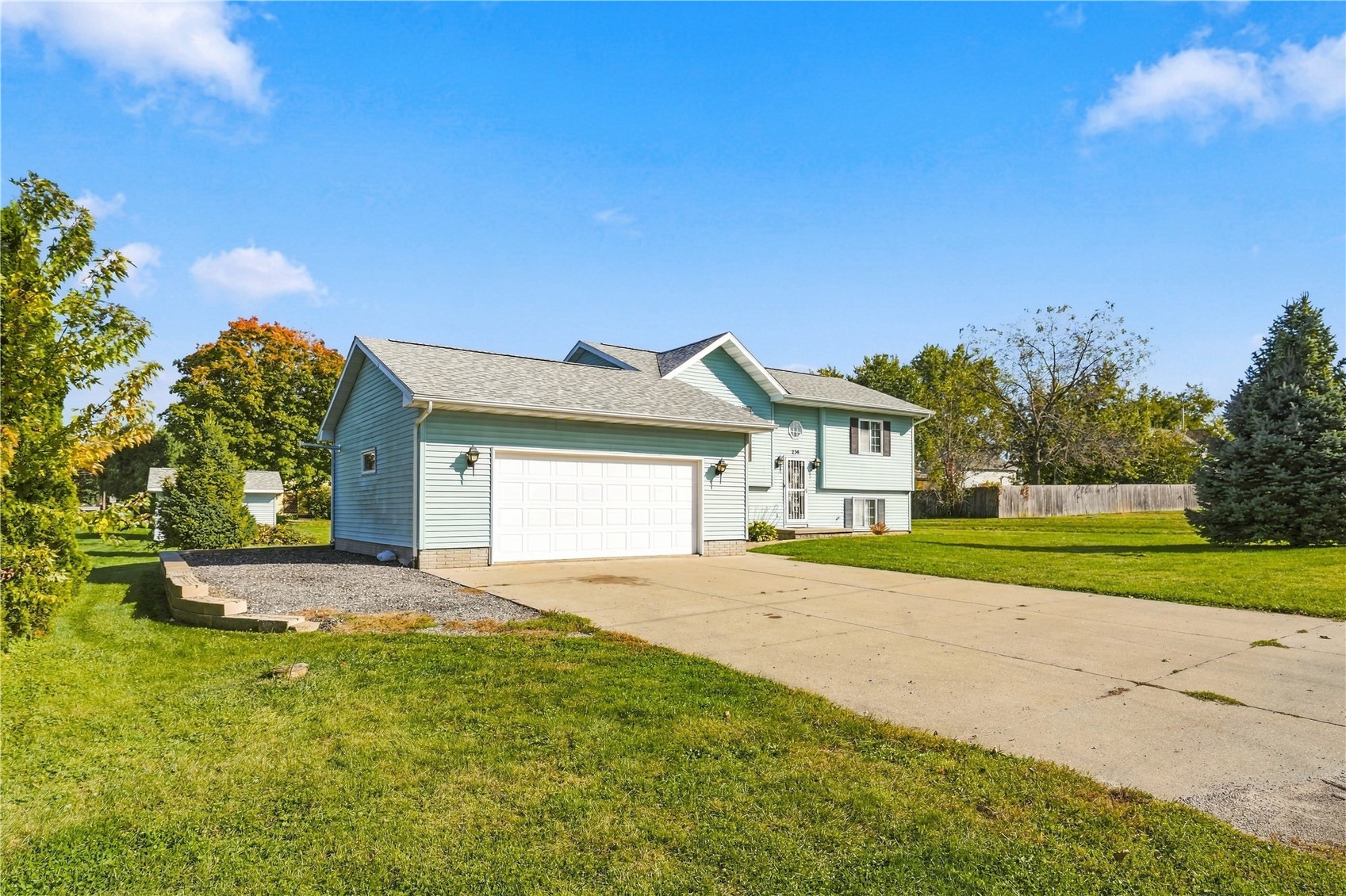 236 Walnut Street Lisbon IA 52253