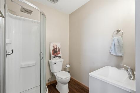 236 Walnut Street Lisbon IA 52253