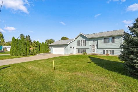 236 Walnut Street Lisbon IA 52253
