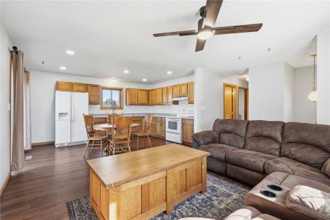 236 Walnut Street Lisbon IA 52253