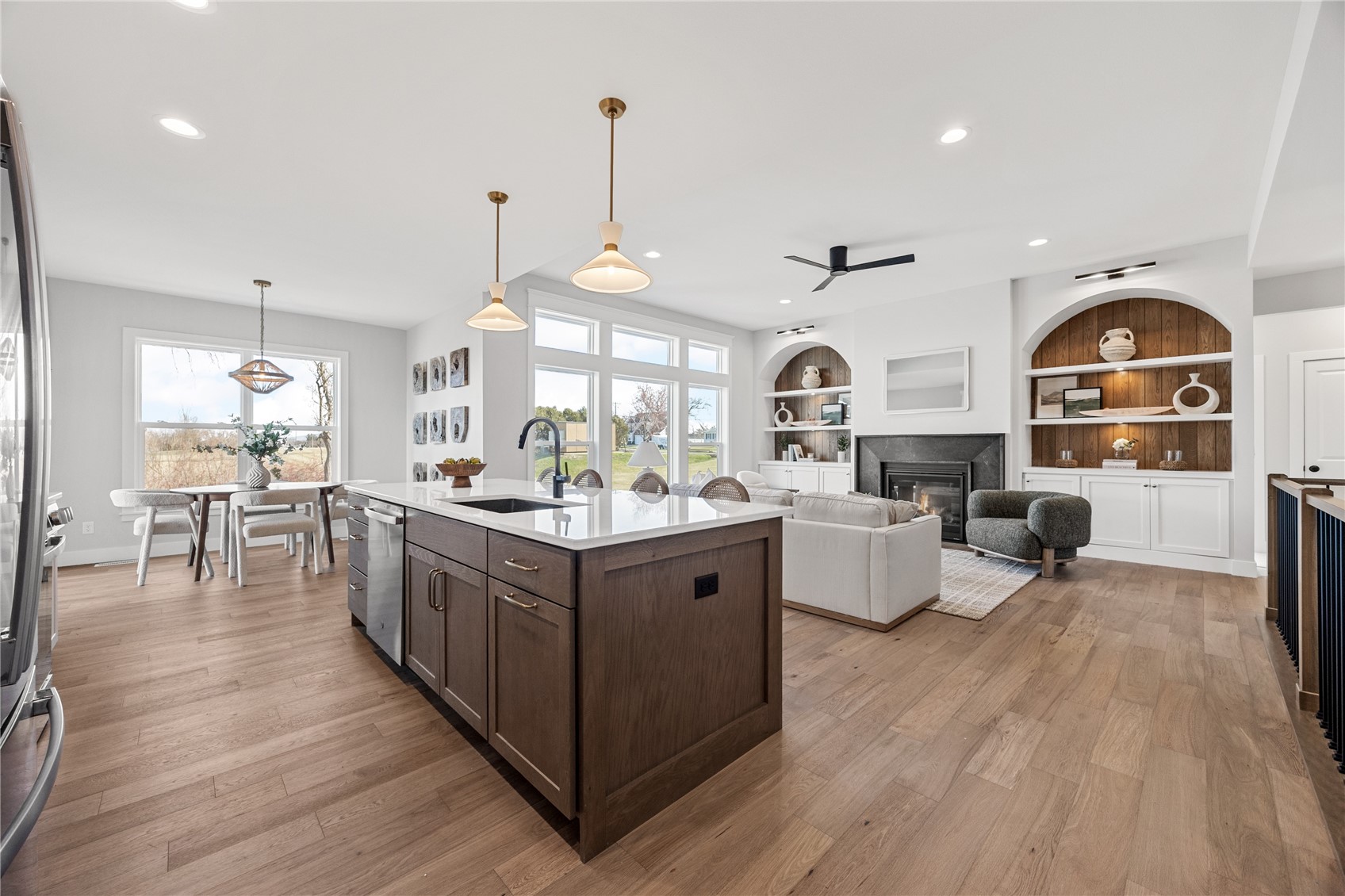 3526 Reed Road Hiawatha IA 52302
