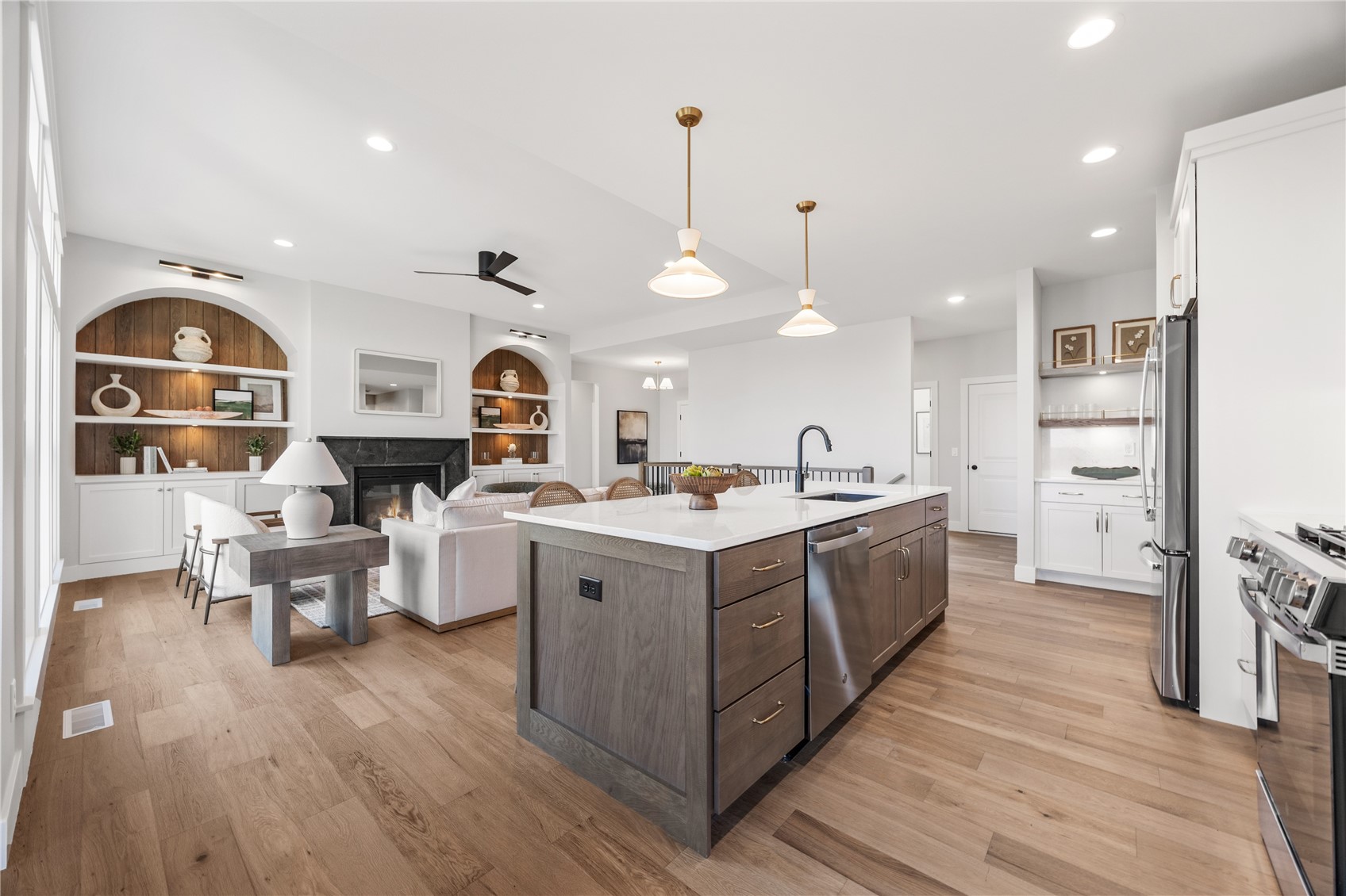 3526 Reed Road Hiawatha IA 52302