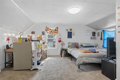 828 8th Avenue SW Cedar Rapids IA 52404