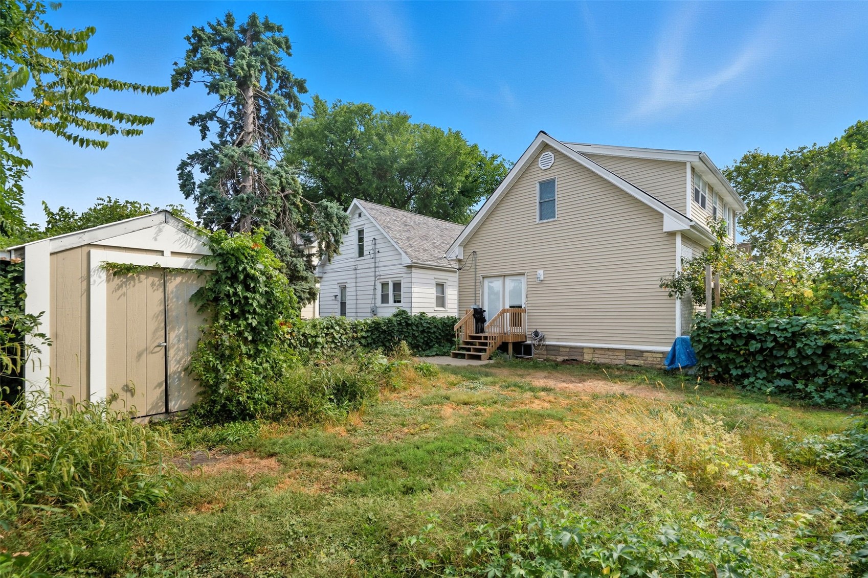 828 8th Avenue SW Cedar Rapids IA 52404