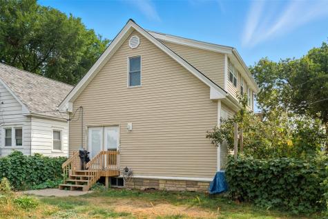 828 8th Avenue SW Cedar Rapids IA 52404
