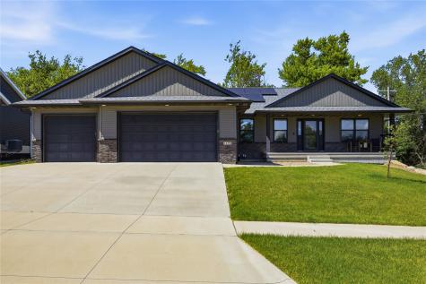 1698 Foxborough Drive Marion IA 52302