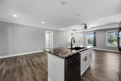 1698 Foxborough Drive Marion IA 52302