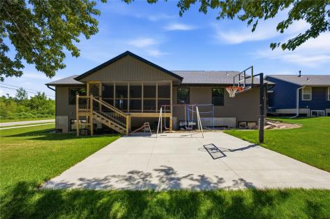 1698 Foxborough Drive Marion IA 52302
