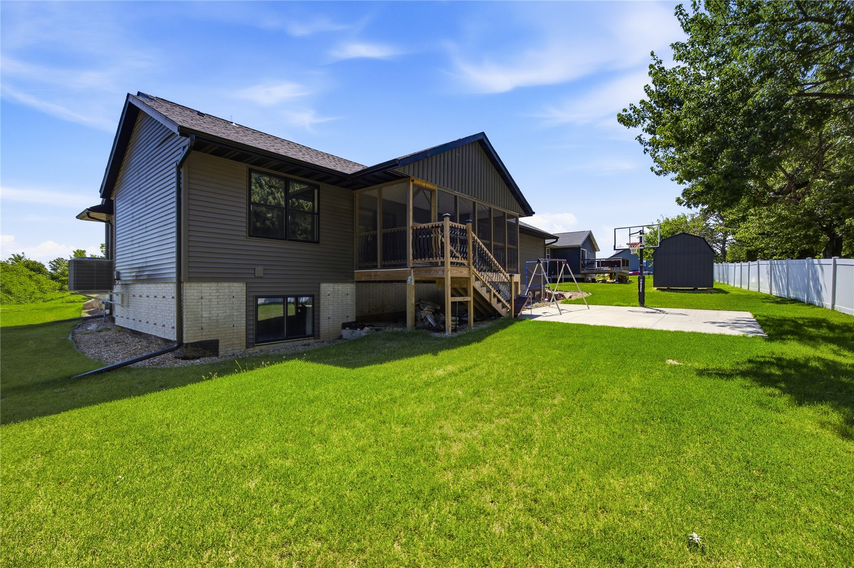 1698 Foxborough Drive Marion IA 52302