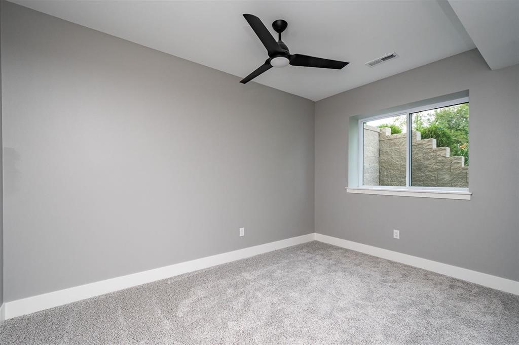3073 Ridgeview Circle Coralville IA 52241
