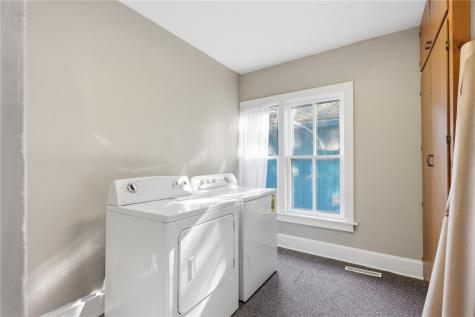 204 North Street Williamsburg IA 52361