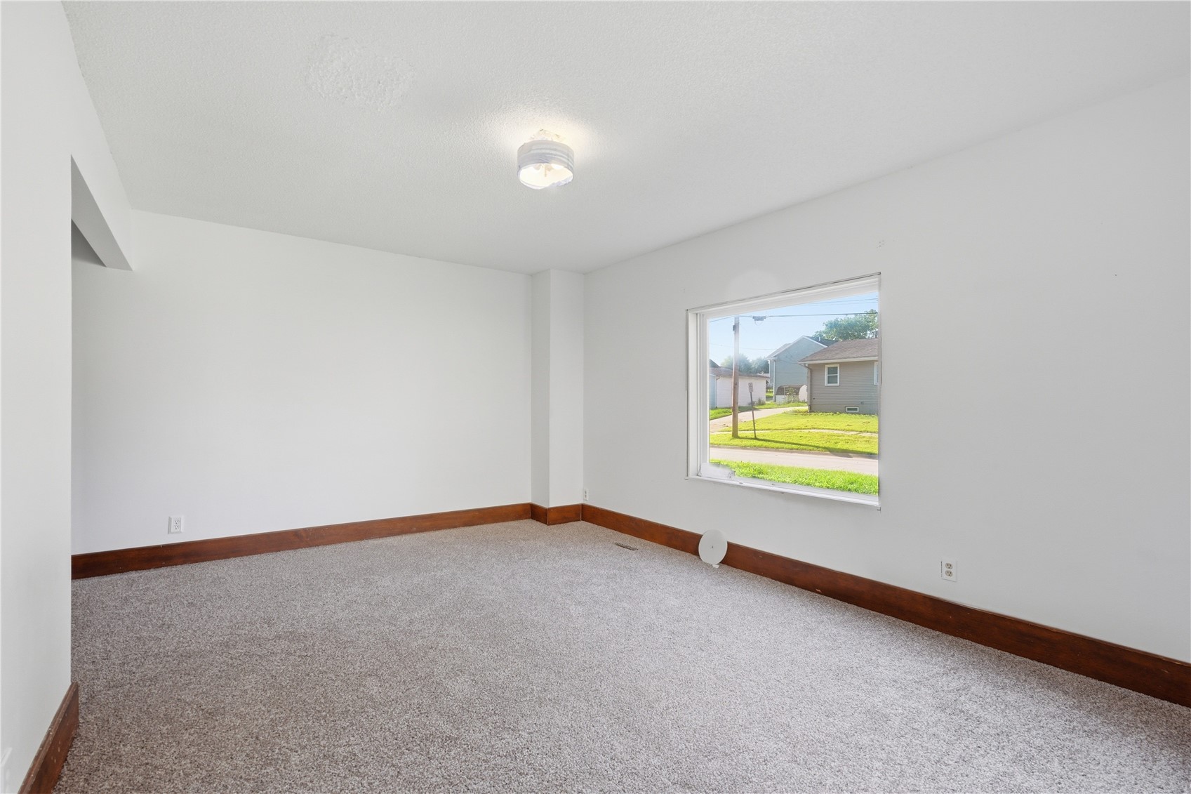 204 North Street Williamsburg IA 52361