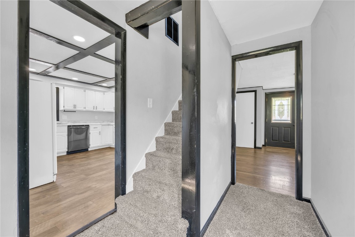 113 E Vinton Street Coggon IA 52218