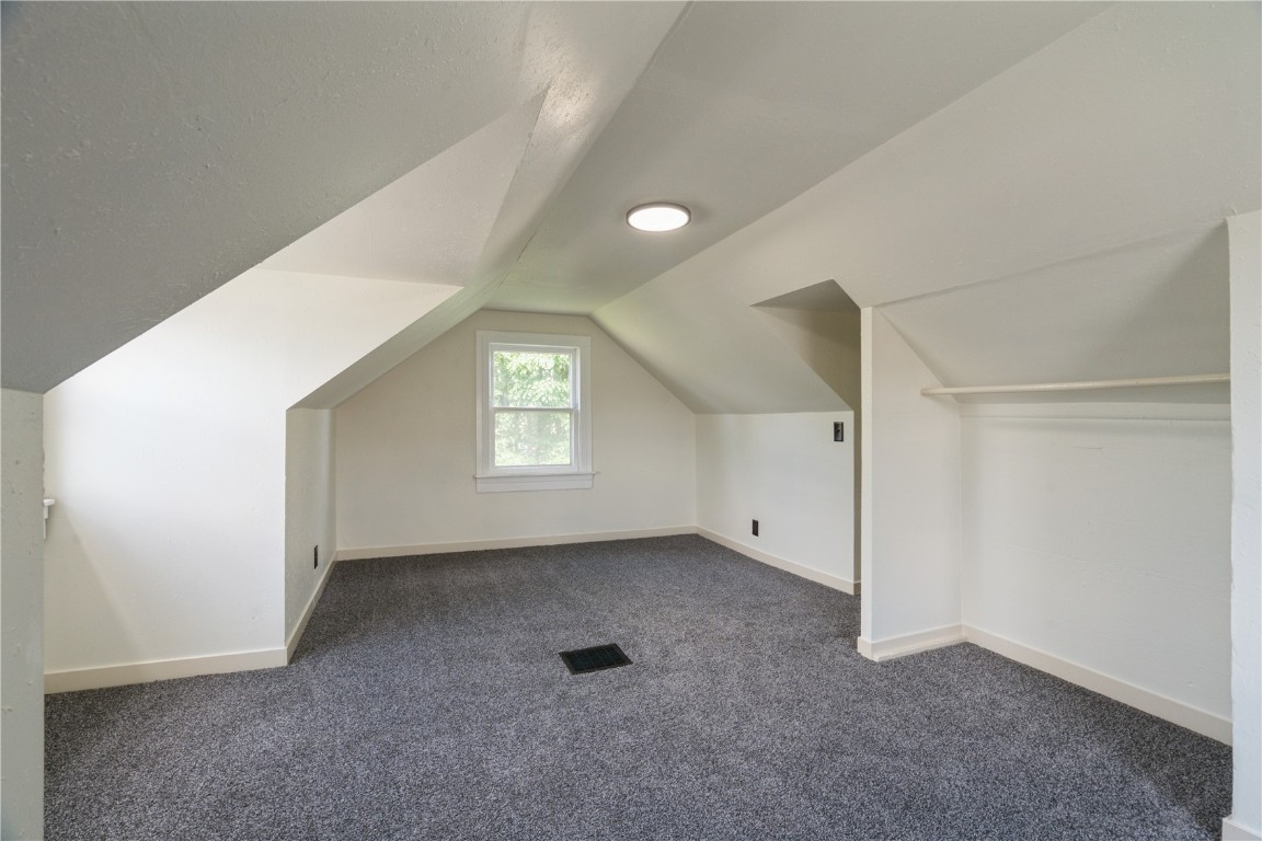1523 1st Street SW Cedar Rapids IA 52404