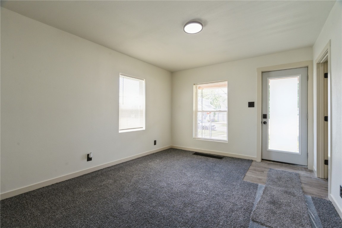 1523 1st Street SW Cedar Rapids IA 52404