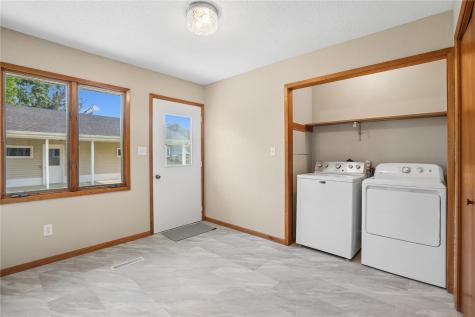 401 Main Street NW Shellsburg IA 52332
