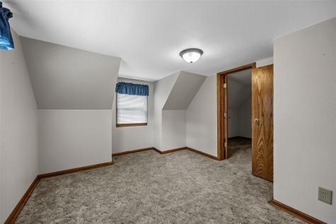 5504 Tower Terrace Road NE Cedar Rapids IA 52411