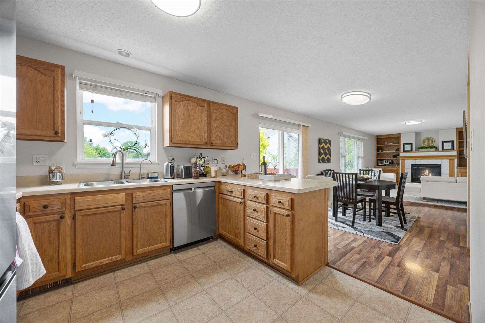 1346 Sweeting Lane Coralville IA 52241