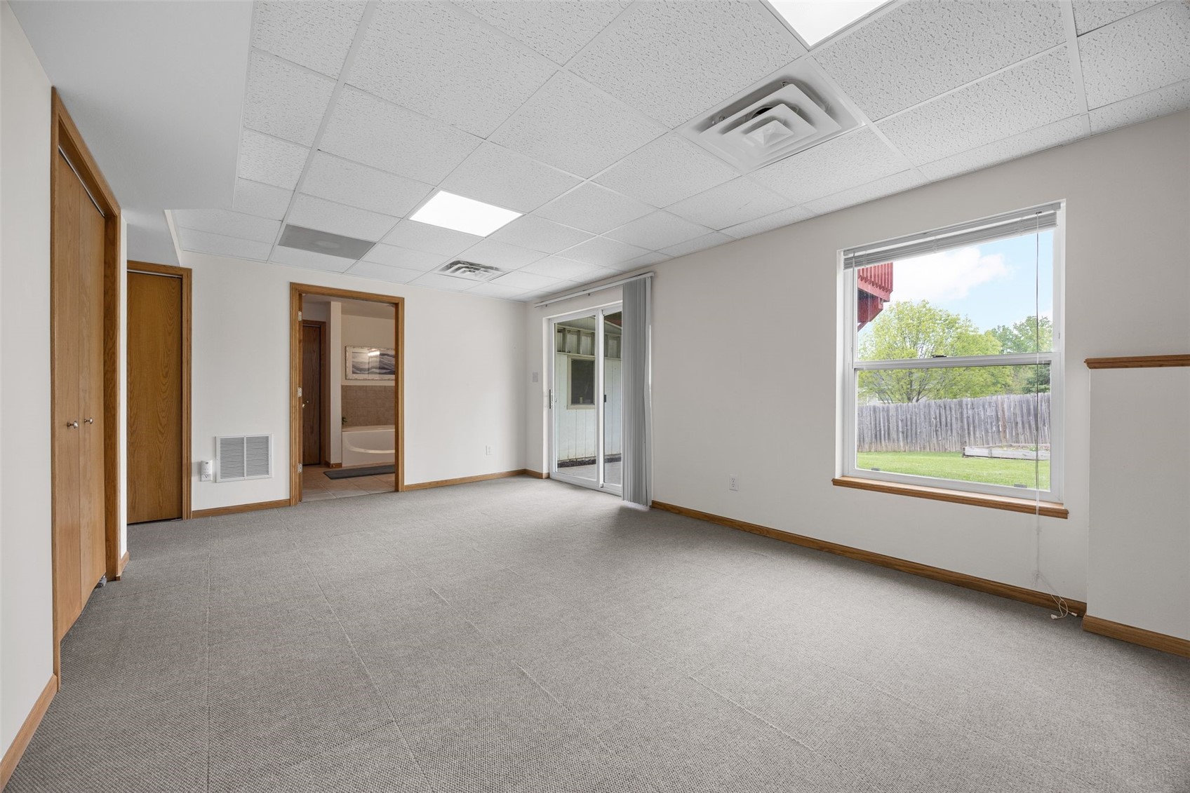 1346 Sweeting Lane Coralville IA 52241