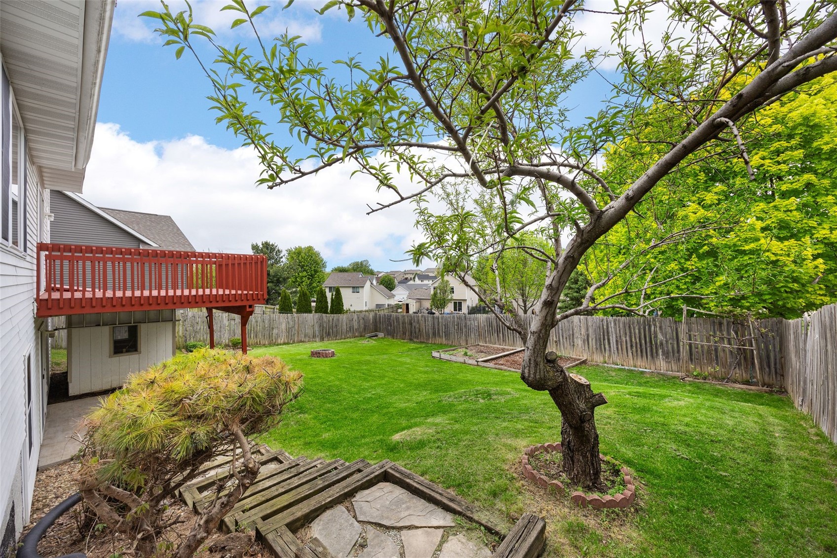 1346 Sweeting Lane Coralville IA 52241