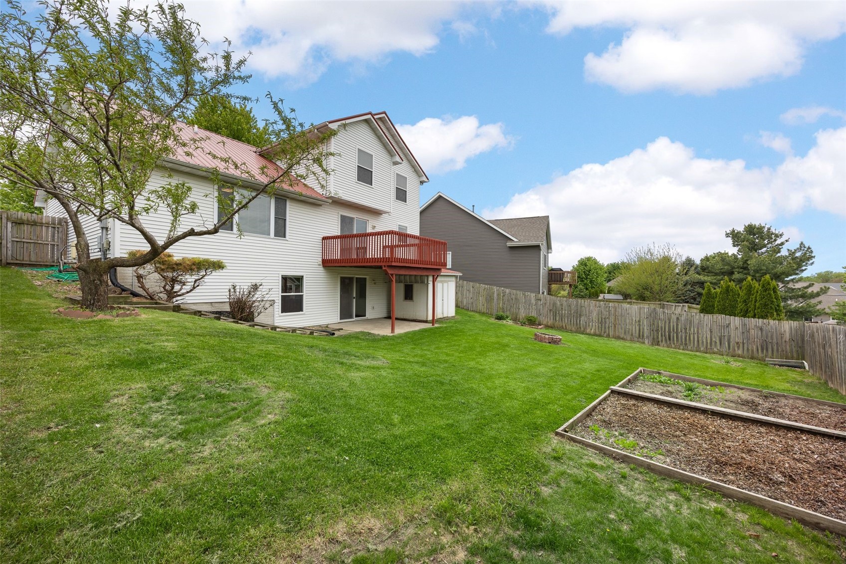 1346 Sweeting Lane Coralville IA 52241