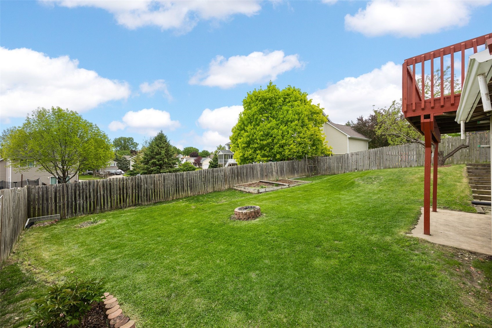 1346 Sweeting Lane Coralville IA 52241